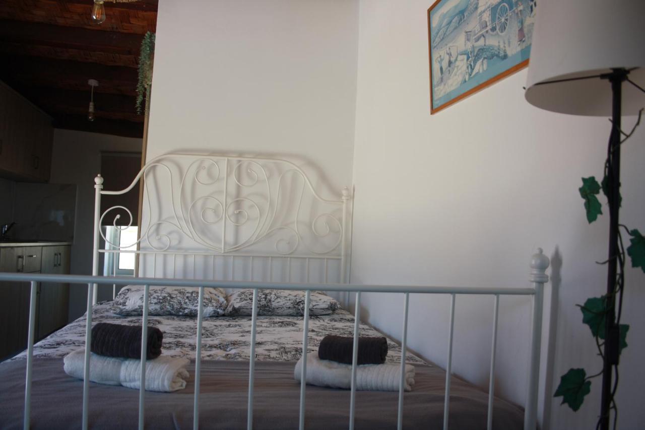 Holiday Apartments,Polynikis Sea-Cret, Pachyammos エクステリア 写真