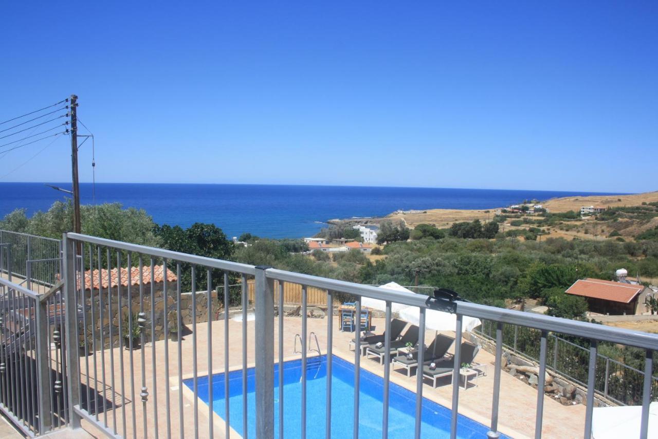 Holiday Apartments,Polynikis Sea-Cret, Pachyammos エクステリア 写真