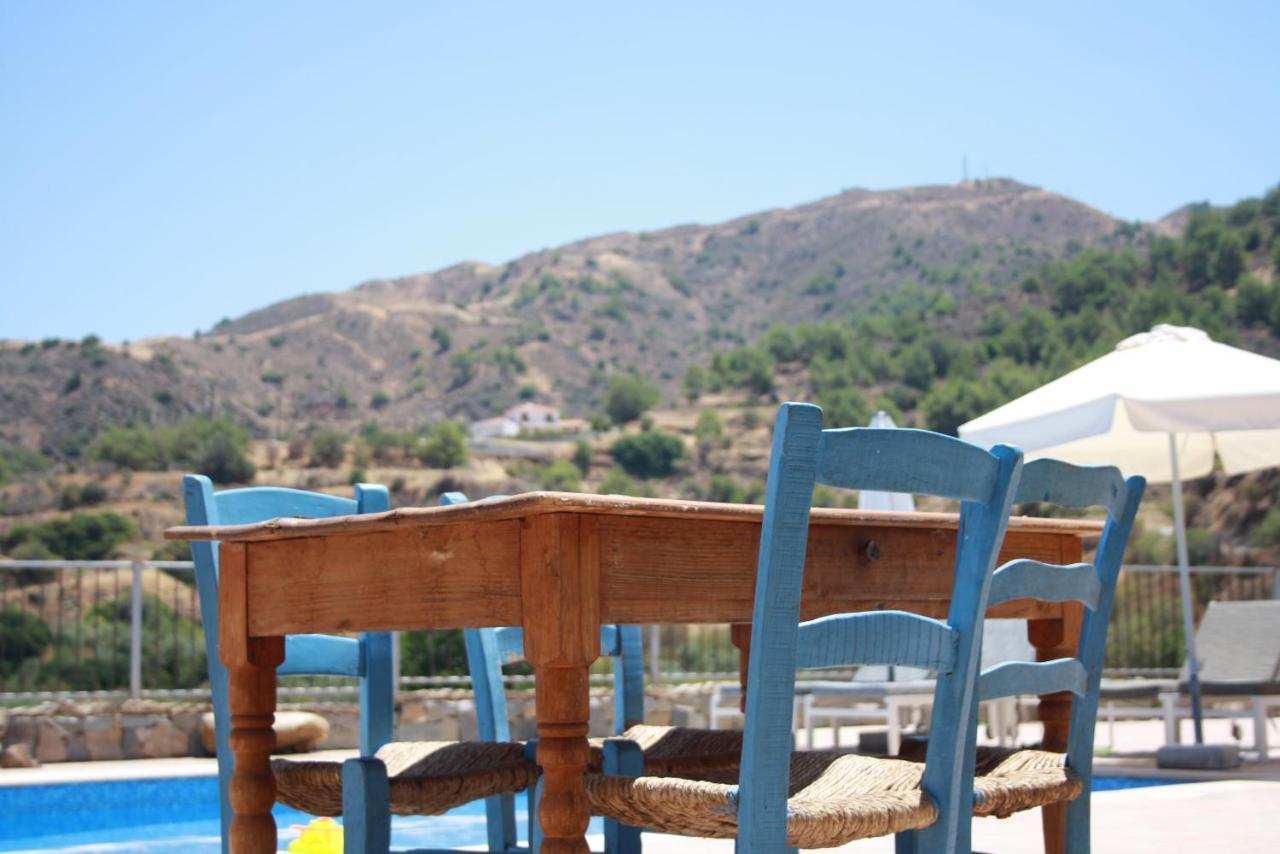 Holiday Apartments,Polynikis Sea-Cret, Pachyammos エクステリア 写真