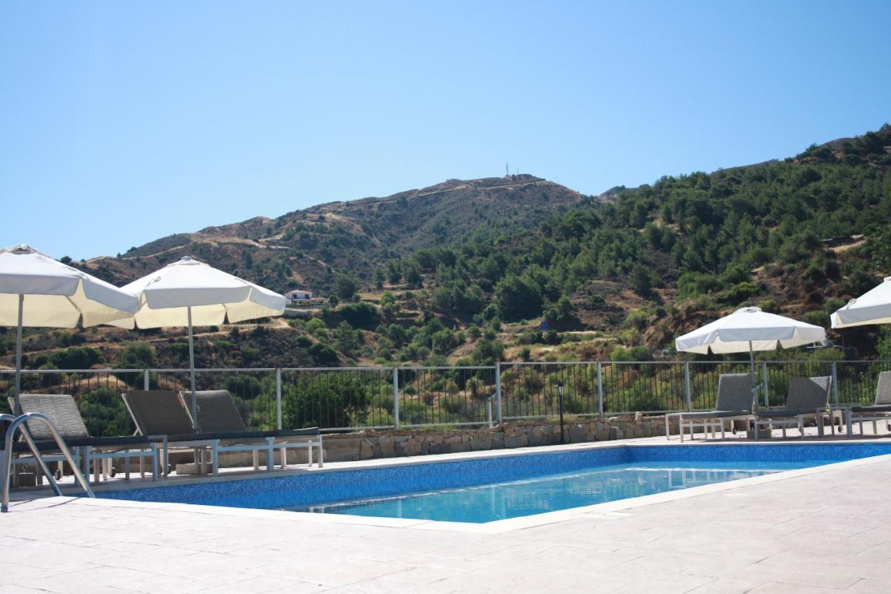 Holiday Apartments,Polynikis Sea-Cret, Pachyammos エクステリア 写真