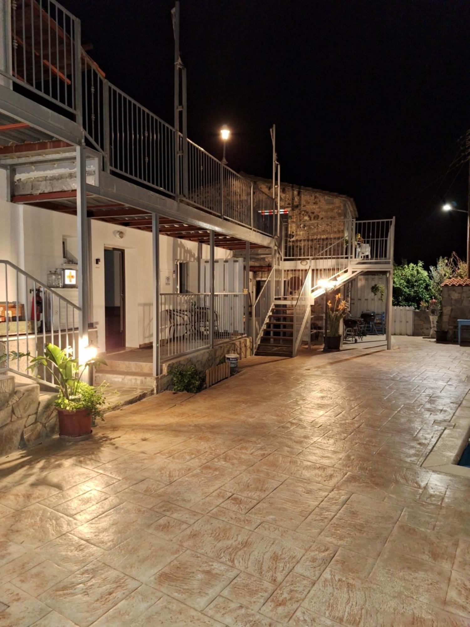 Holiday Apartments,Polynikis Sea-Cret, Pachyammos エクステリア 写真