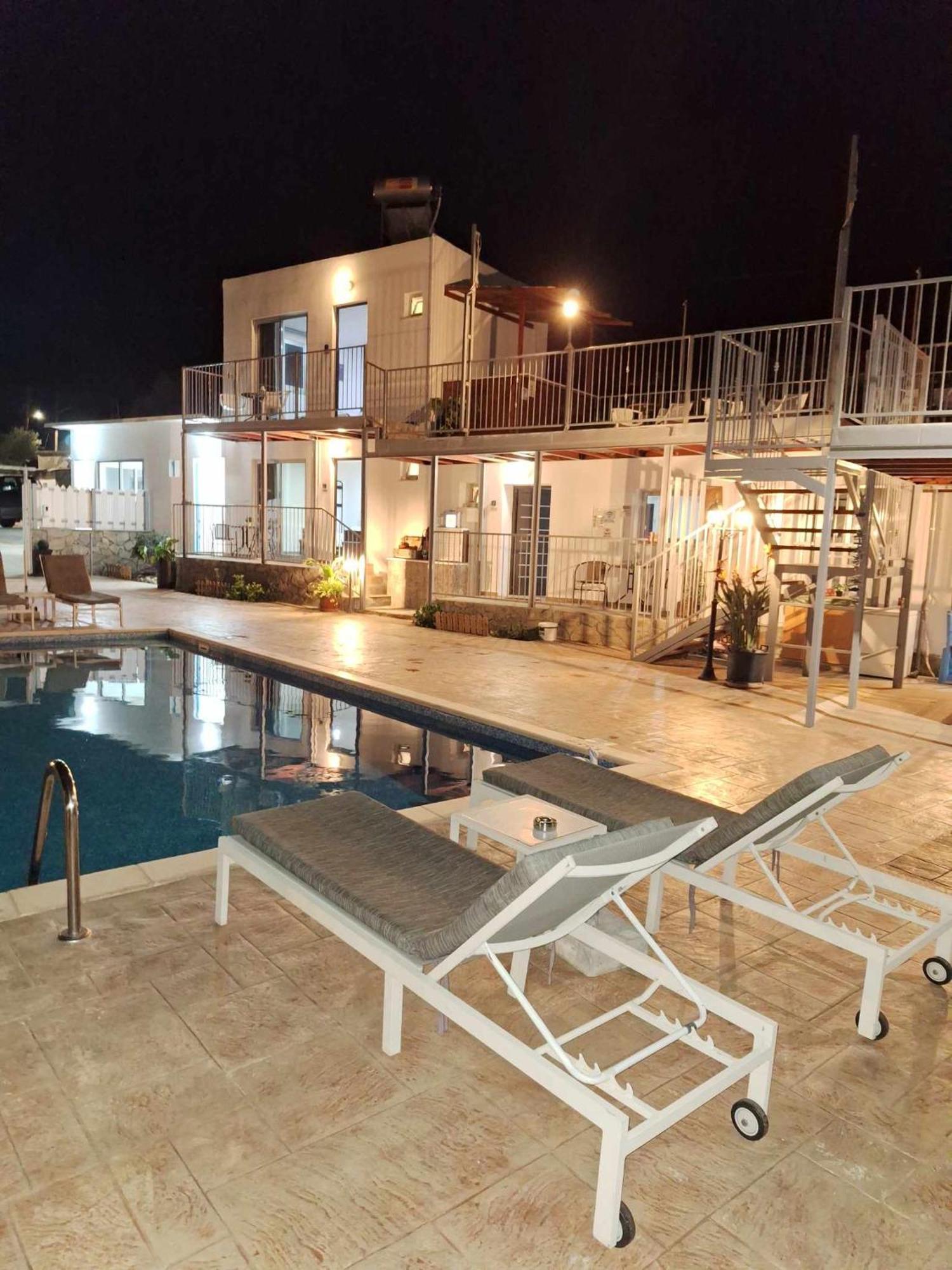 Holiday Apartments,Polynikis Sea-Cret, Pachyammos エクステリア 写真